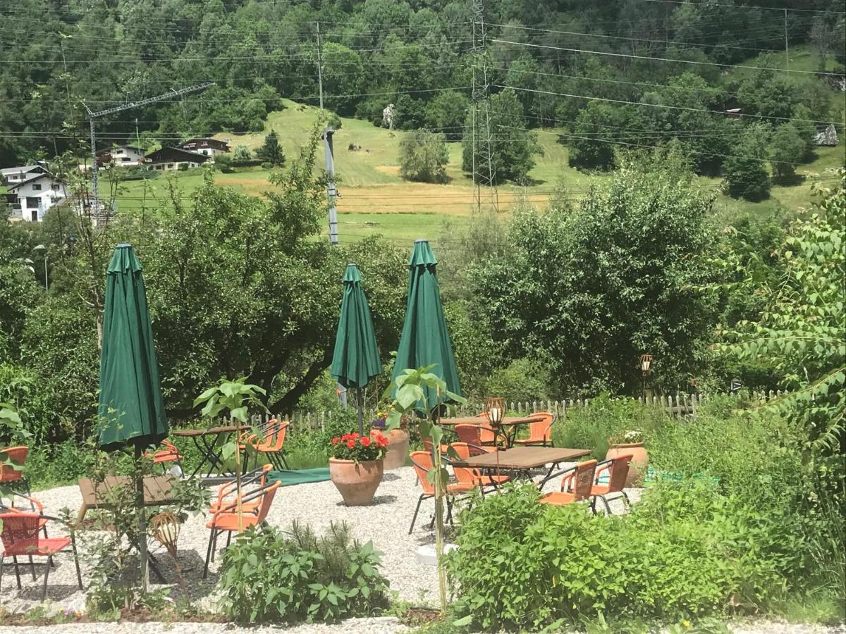 Ustria Crusch Alva Bed & Breakfast Tavanasa Exterior photo